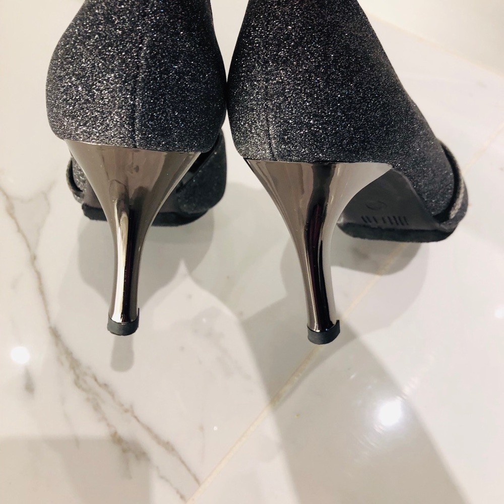 COPY - Shoes - Picture 3 of 3